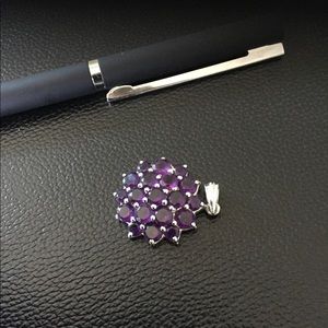 Pre-owned Amethyst Sterling pendent